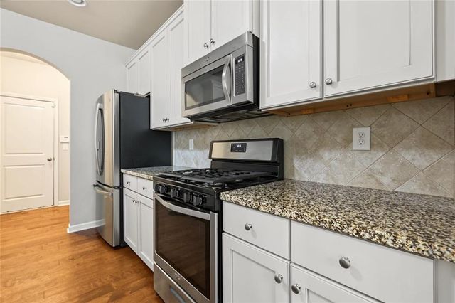 3398 Castleberry Village Circle, Cumming, GA 30040
