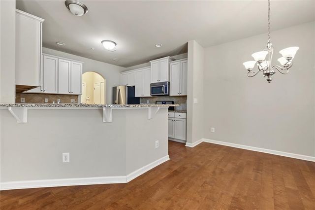 3398 Castleberry Village Circle, Cumming, GA 30040