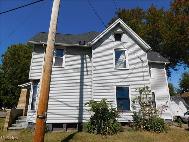 1738 Erie Street S, Massillon, OH 44646