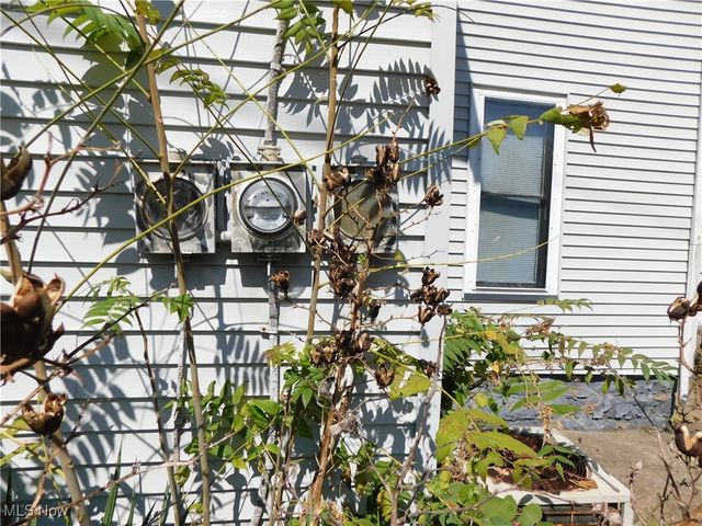 1738 Erie Street S, Massillon, OH 44646