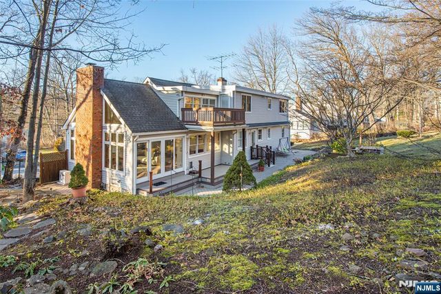 24 Lenox Terrace, West Orange, NJ 07052