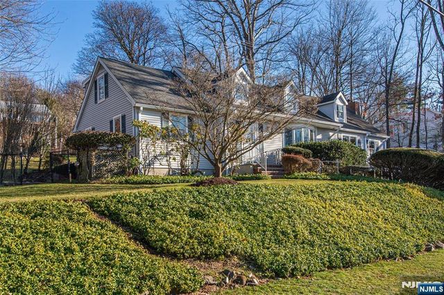 24 Lenox Terrace, West Orange, NJ 07052