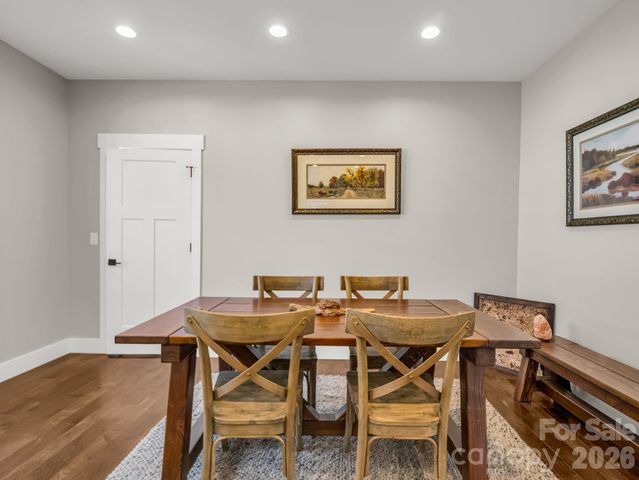 3 Staffordshire Drive, Black Mountain, NC 28711