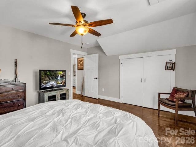 3 Staffordshire Drive, Black Mountain, NC 28711