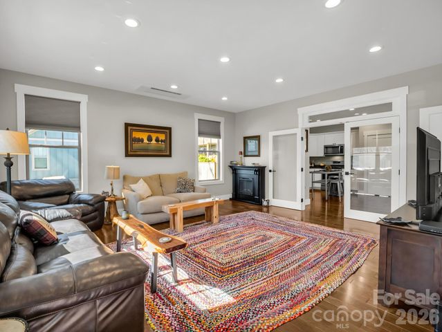 3 Staffordshire Drive, Black Mountain, NC 28711