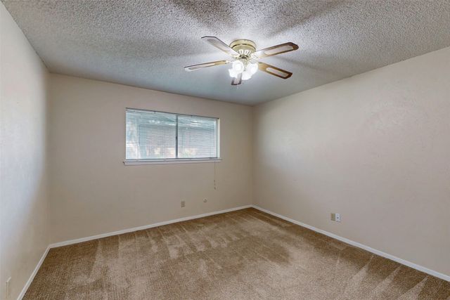 4501 Trowbridge Drive, Arlington, TX 76013