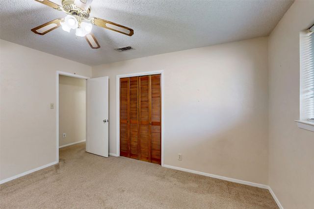 4501 Trowbridge Drive, Arlington, TX 76013