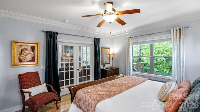 39 Tudor Way, Black Mountain, NC 28711