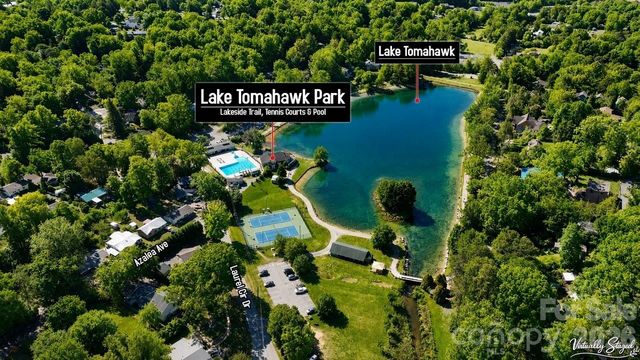39 Tudor Way, Black Mountain, NC 28711