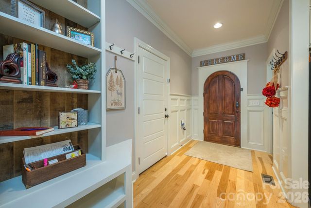 39 Tudor Way, Black Mountain, NC 28711