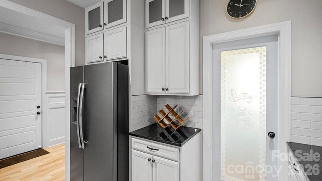 39 Tudor Way, Black Mountain, NC 28711