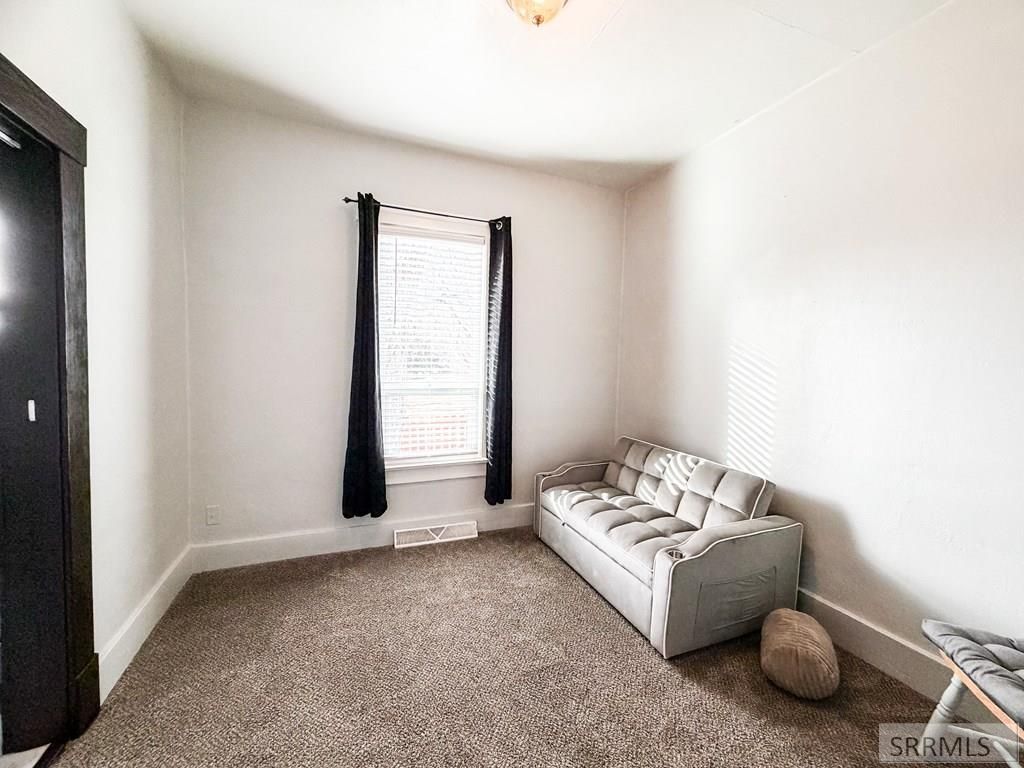 Image 24 of property listing at 645 W 1 N, St Anthony, ID 83445