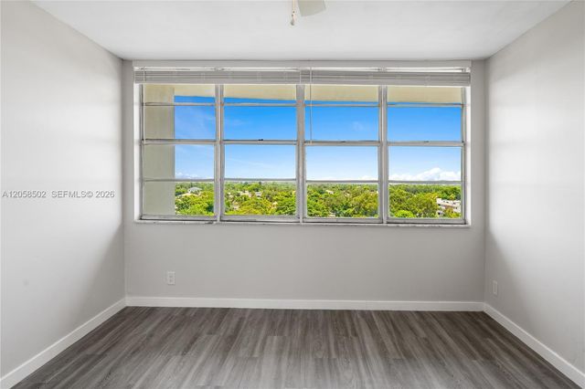 16740 NE 9th Avenue 809, North Miami Beach, FL 33162