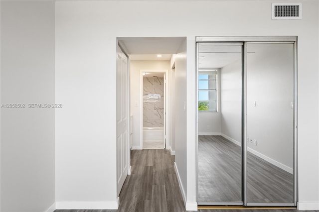 16740 NE 9th Avenue 809, North Miami Beach, FL 33162