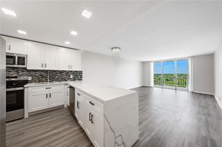 16740 NE 9th Avenue 809, North Miami Beach, FL 33162