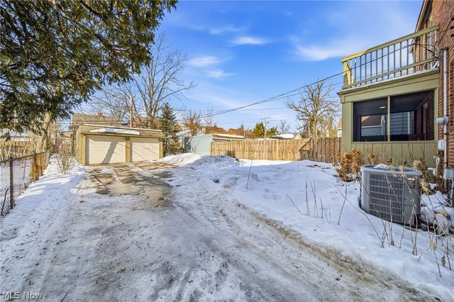 2476 Channing Road, University Heights, OH 44118