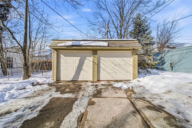 2476 Channing Road, University Heights, OH 44118