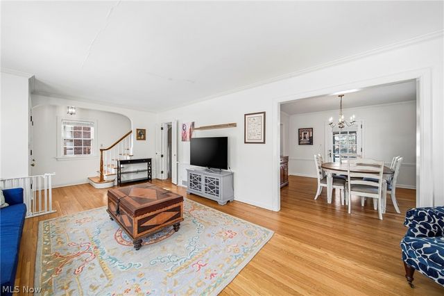 2476 Channing Road, University Heights, OH 44118