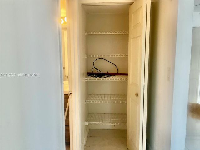 405 S Pine Island Rd 403D, Plantation, FL 33324