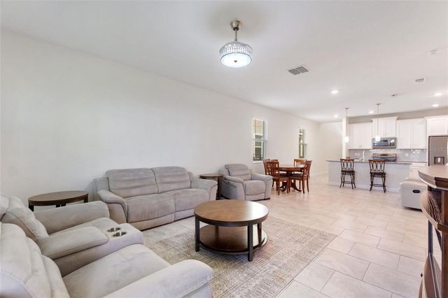 8720 PACIFIC DUNES DR, Davenport, FL 33896