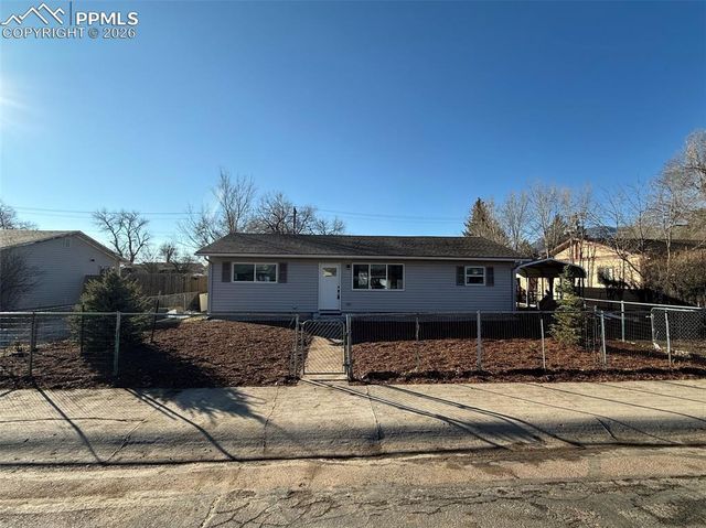 1305 Rockwood Avenue, Colorado Springs, CO 80905