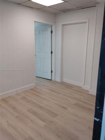 285 NW 27th Ave 9, Miami, FL 33125