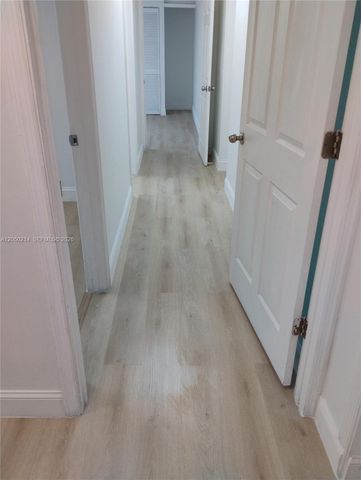 285 NW 27th Ave 9, Miami, FL 33125
