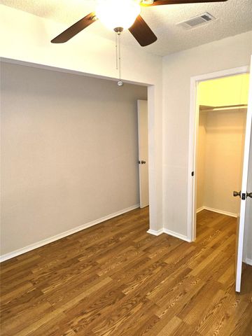 203 S Mitchell St ST 4, San Marcos, TX 78666