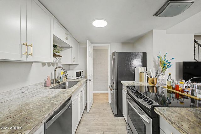 600 S DOBSON Road 92, Mesa, AZ 85202