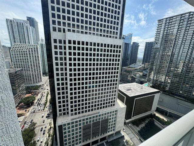 500 Brickell Ave 3204, Miami, FL 33131
