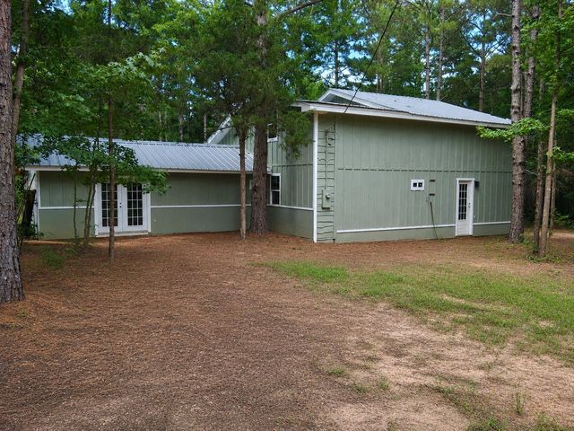 2363 Silver Maple Rd, Big Sandy, TX 75755