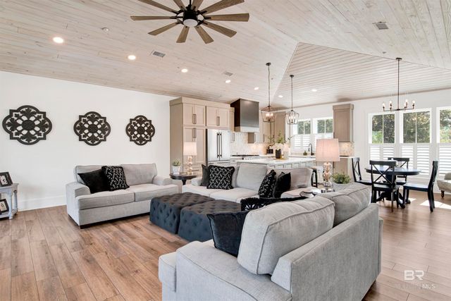 27071 Palmetto Drive, Orange Beach, AL 36561