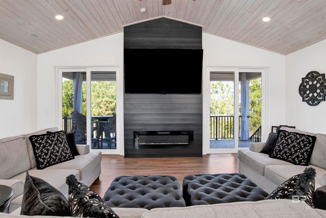 27071 Palmetto Drive, Orange Beach, AL 36561