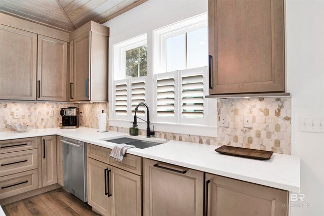 27071 Palmetto Drive, Orange Beach, AL 36561