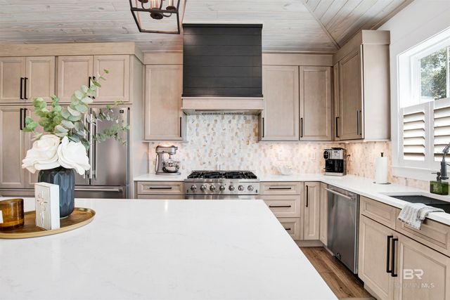 27071 Palmetto Drive, Orange Beach, AL 36561