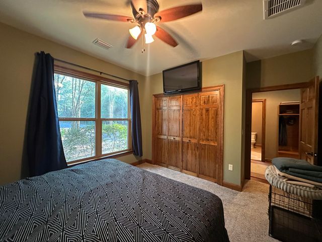 570 Little Mdw Way, Laurel Hill, FL 32567