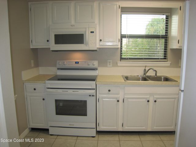 201 International Drive 326, Cape Canaveral, FL 32920