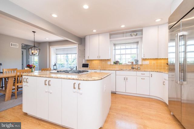 1440 JOEL DR, Ambler, PA 19002
