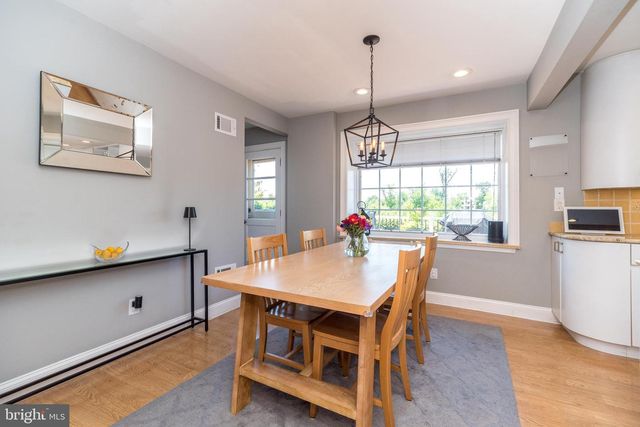 1440 JOEL DR, Ambler, PA 19002