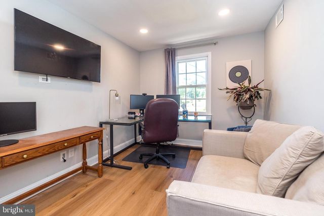 1440 JOEL DR, Ambler, PA 19002
