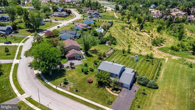 1440 JOEL DR, Ambler, PA 19002