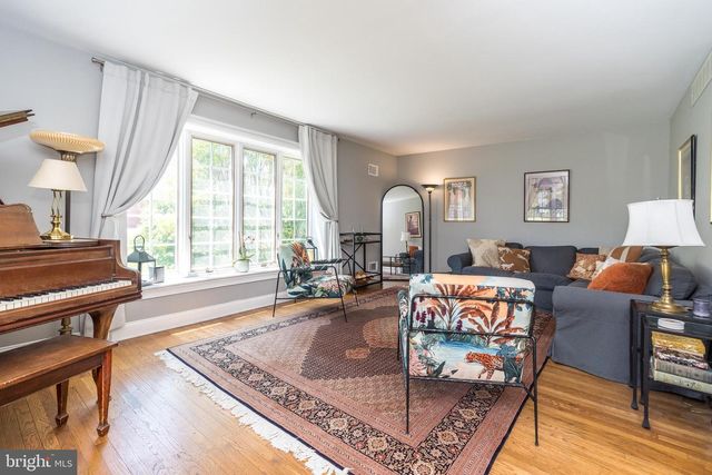 1440 JOEL DR, Ambler, PA 19002