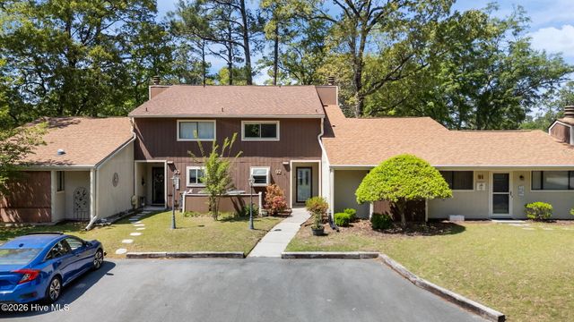 92 Quarterdeck Townes, New Bern, NC 28562