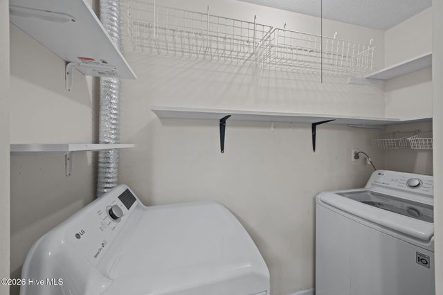 92 Quarterdeck Townes, New Bern, NC 28562