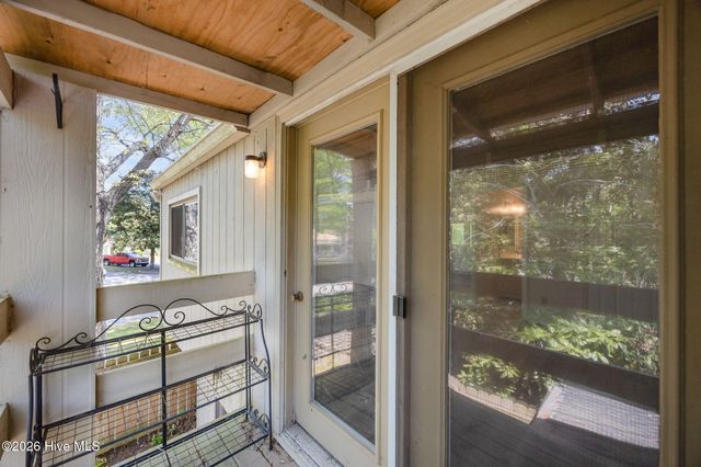 92 Quarterdeck Townes, New Bern, NC 28562