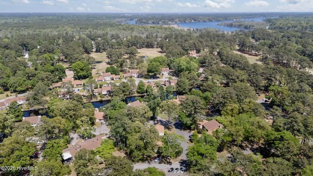 92 Quarterdeck Townes, New Bern, NC 28562