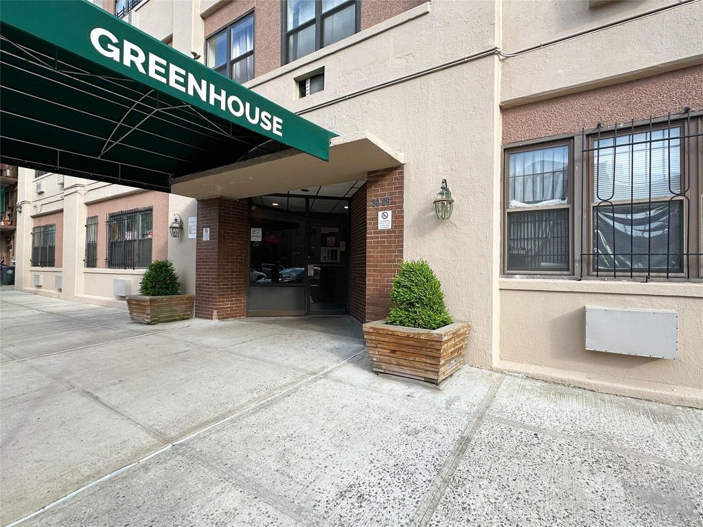 8006 47th Avenue 5A, Elmhurst, NY 11373