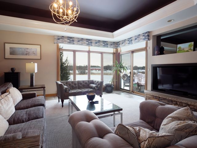 4205 Royal Fox Drive, St. Charles, IL 60174