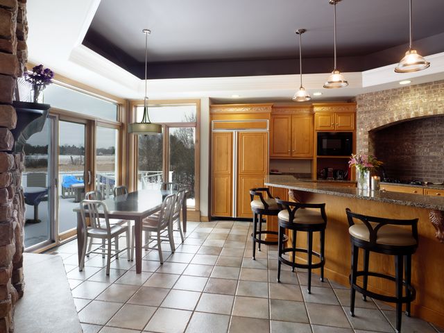 4205 Royal Fox Drive, St. Charles, IL 60174