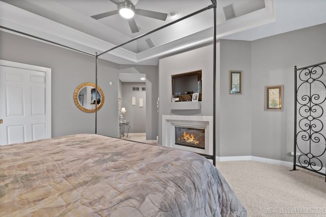 4205 Royal Fox Drive, St. Charles, IL 60174